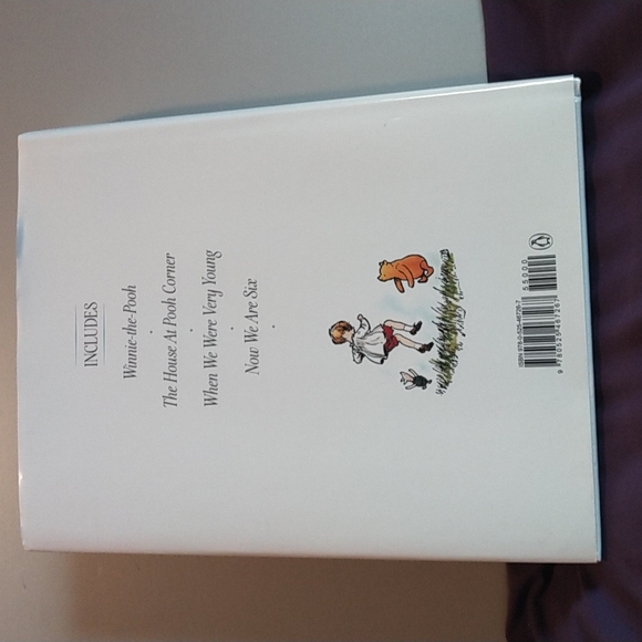The Complete Tales and Poems of Winnie the Pooh by A. A. Milne New Book - Picture 2 of 11
